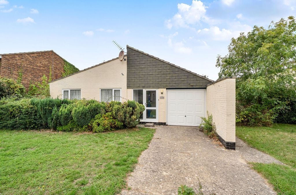 Property photo 1 of 18