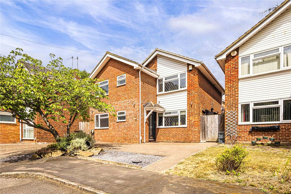 Property photo 1 of 24 Picture No. 12