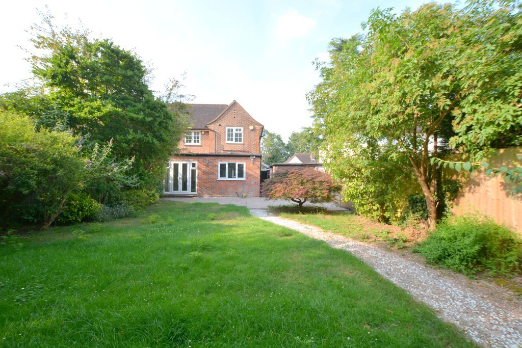 Property photo 2 of 17 Photo 38