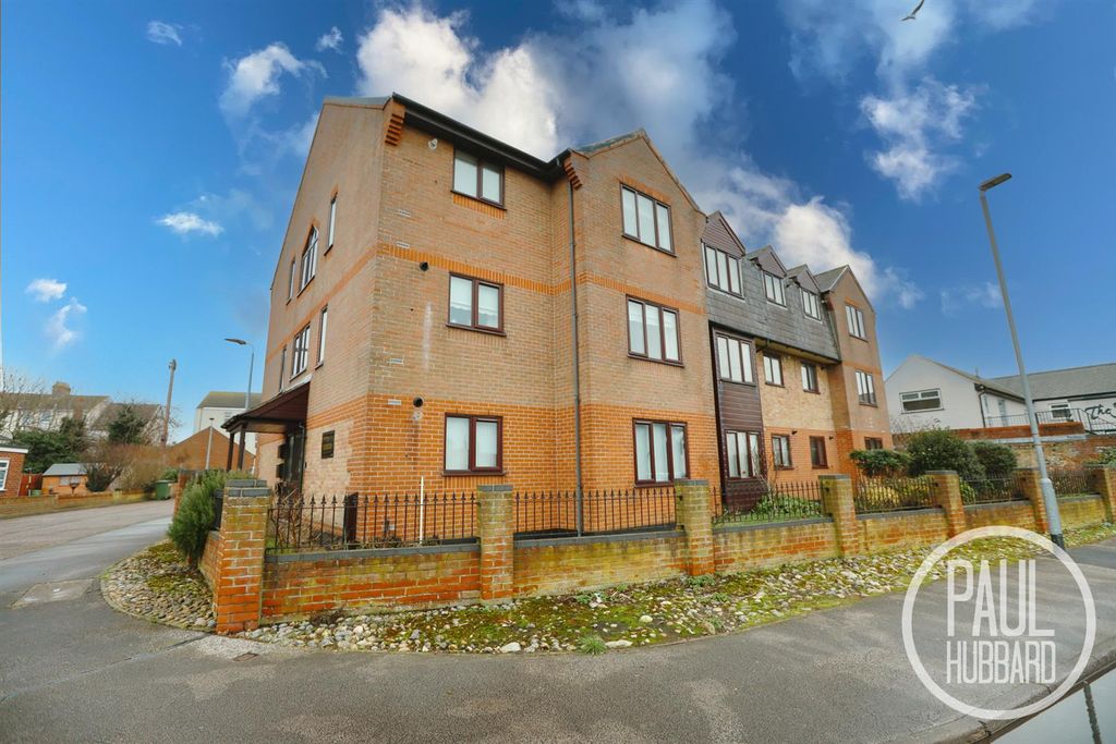 Property photo 1 of 11 7R5A9359-2.Jpg