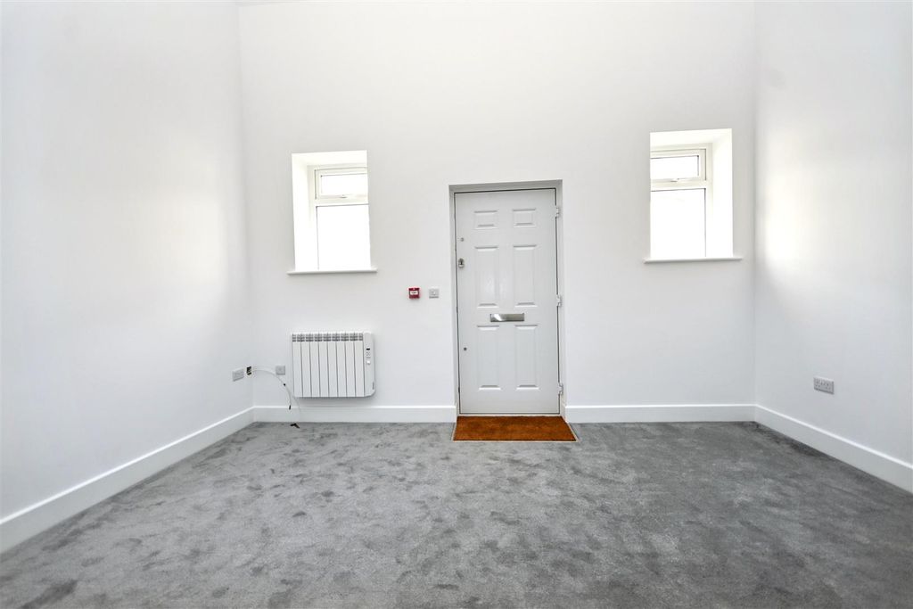 Property photo 2 of 14 Dsc_4587.Jpg