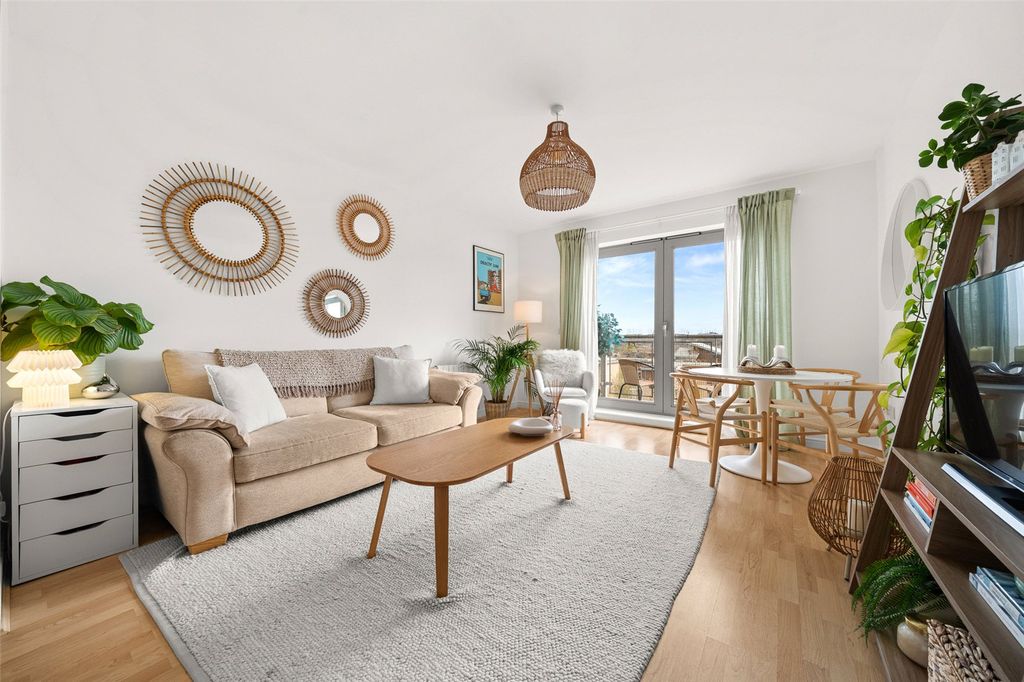 Property photo 2 of 15 Picture No. 05