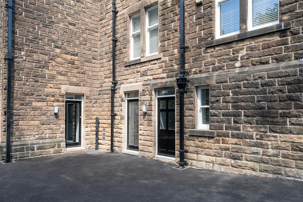 Property photo 1 of 13 External.Jpg