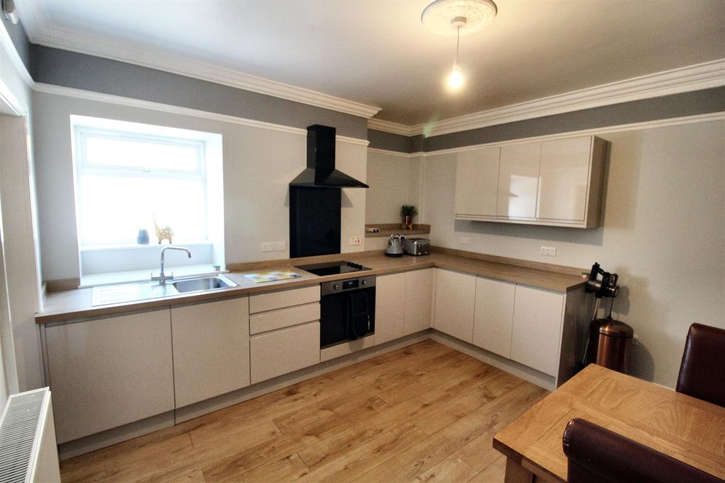 Property photo 1 of 8 Img_8669.Jpg