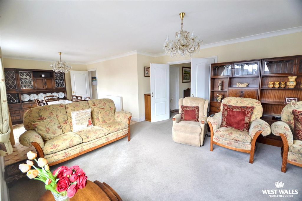 Additional image 5 of 3 bed detached bungalow for saleSkomer Drive, Milford Haven SA73
