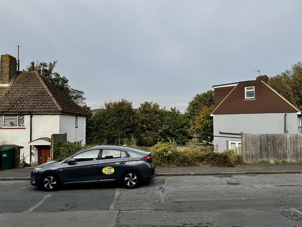 Property photo 3 of 3 Tempimageikzoxi.Jpg