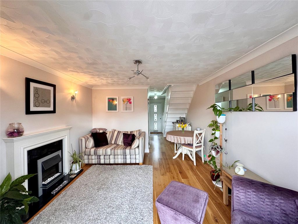 Property photo 2 of 15 Picture No. 23