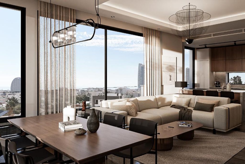 Property photo 3 of 3