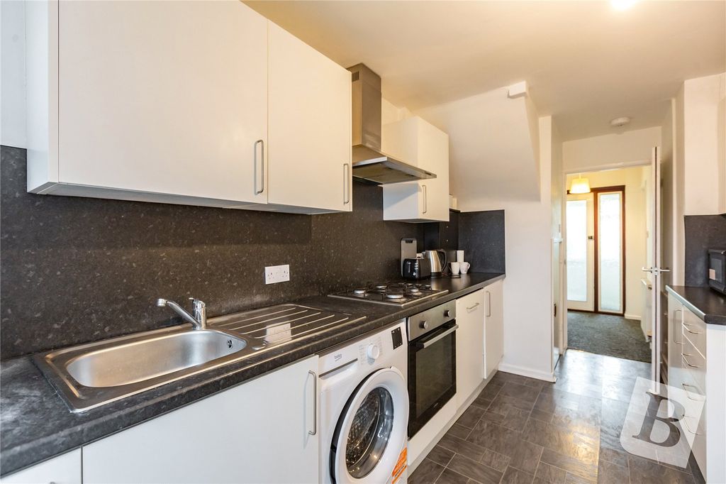 Property photo 3 of 13 Kitchen