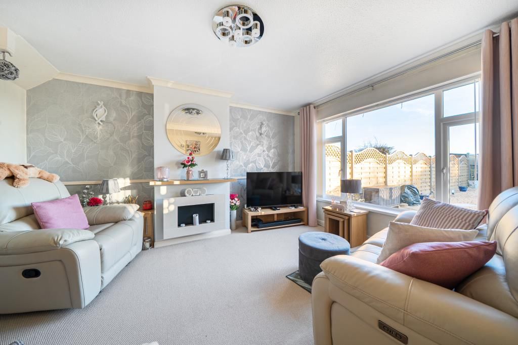 Property photo 3 of 18 Reception