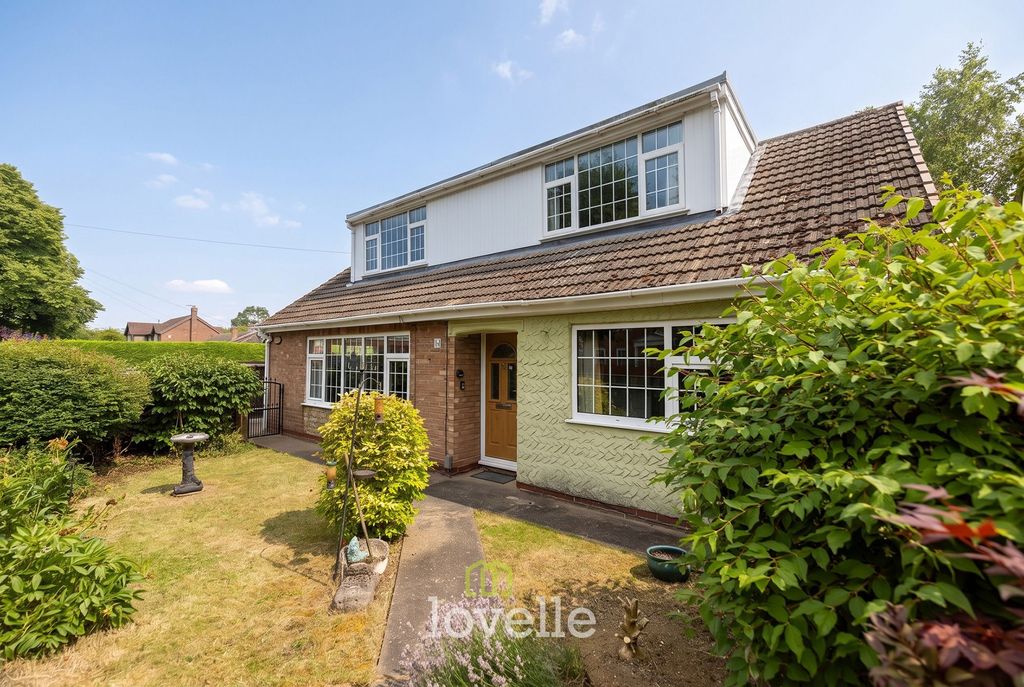 Property photo 1 of 27