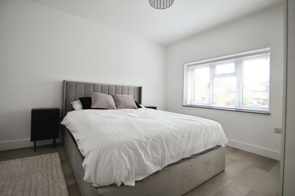 Property photo 3 of 12 Bedroom- Angle 2