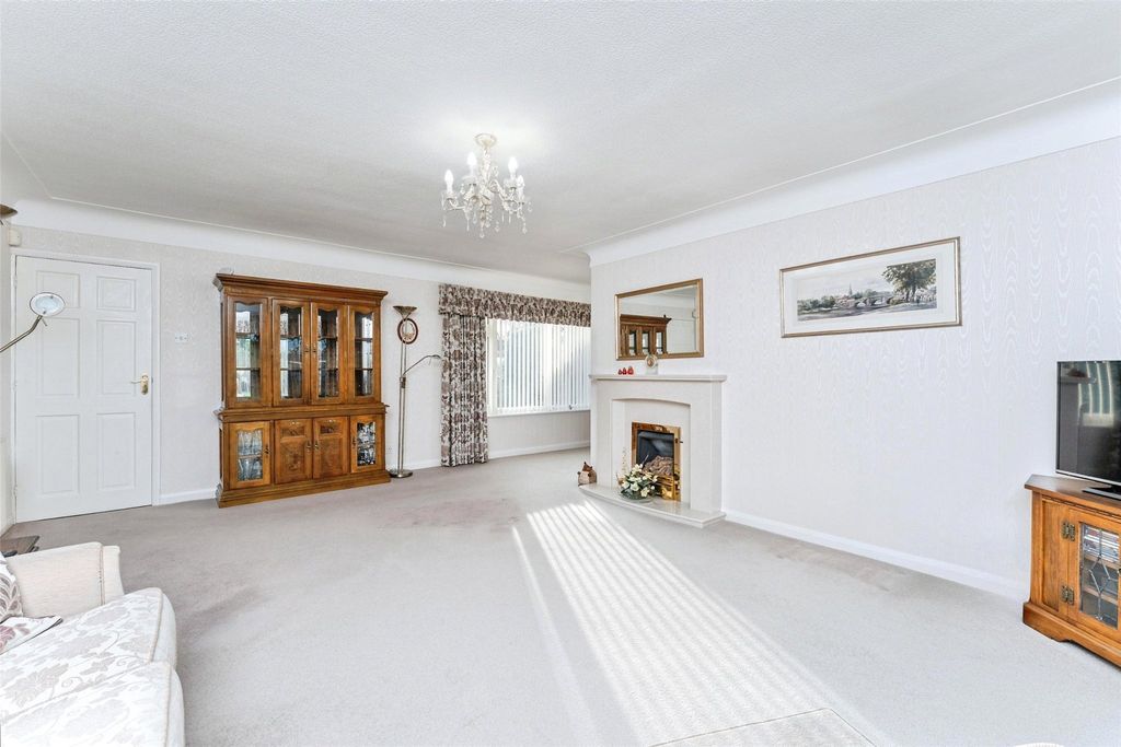 Property photo 3 of 26 Picture No. 64