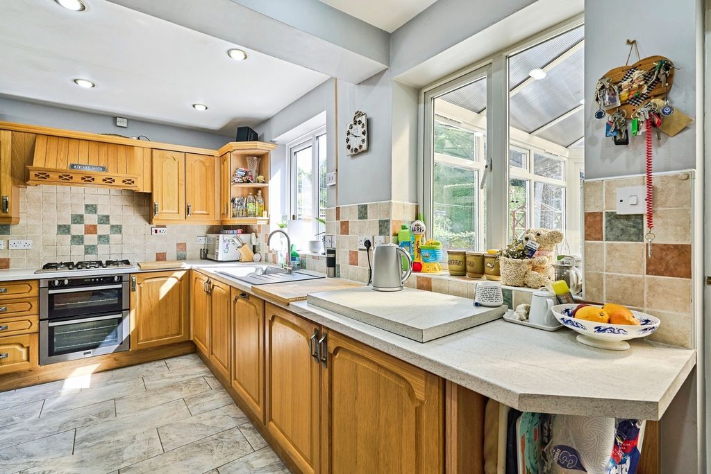 Property photo 2 of 17 Pbox-Img.Jpg