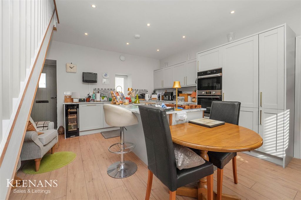 Property photo 1 of 62 9.Jpg