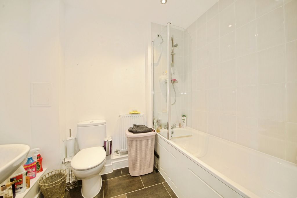 Property photo 2 of 11 Pbox-Img.Jpg