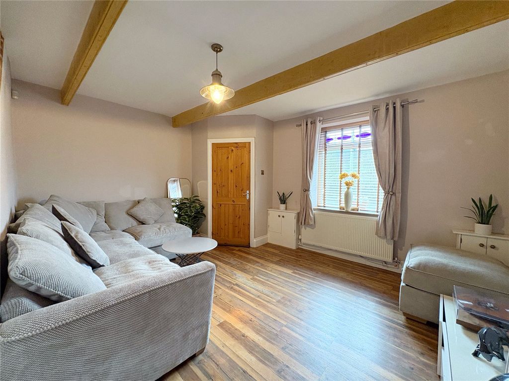 Property photo 2 of 26 Picture No. 04