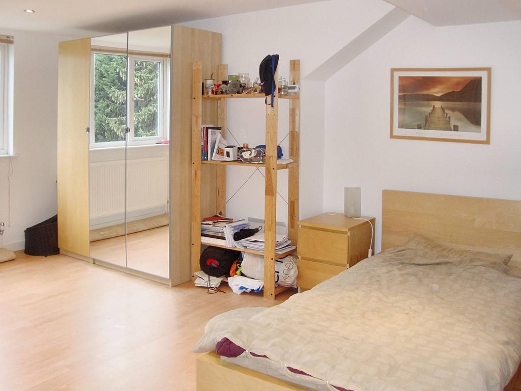 Property photo 2 of 5