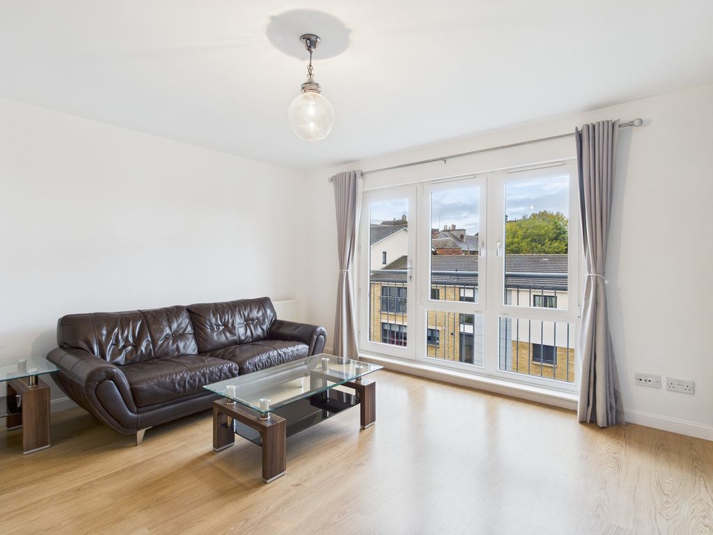 Property photo 2 of 10