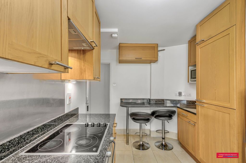 Property photo 2 of 18 Picture No. 03