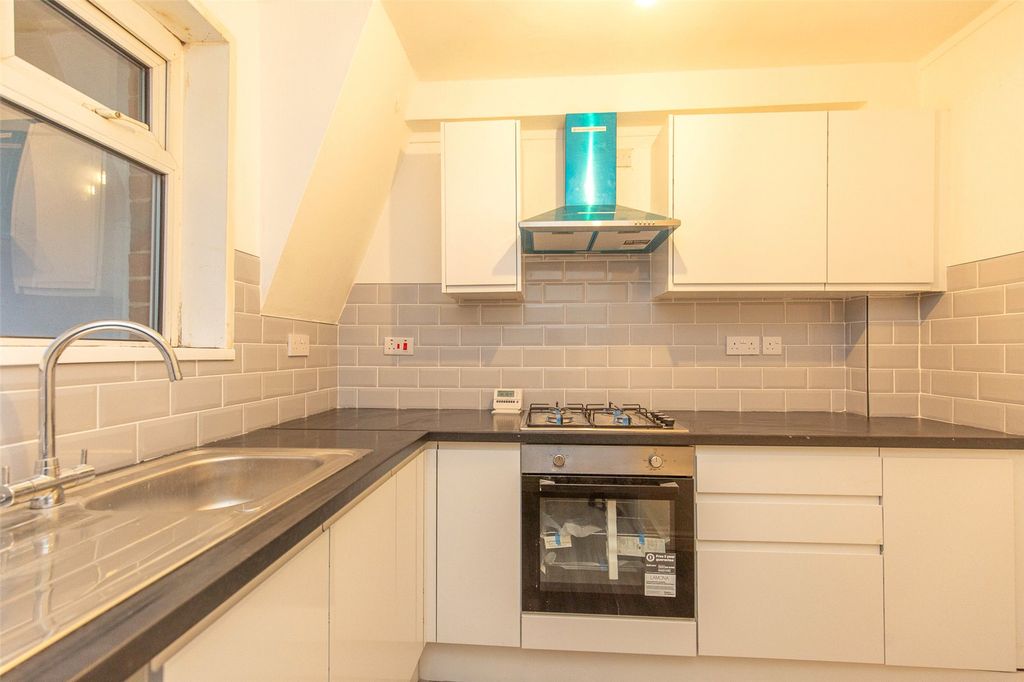 Property photo 2 of 9 Picture No. 02