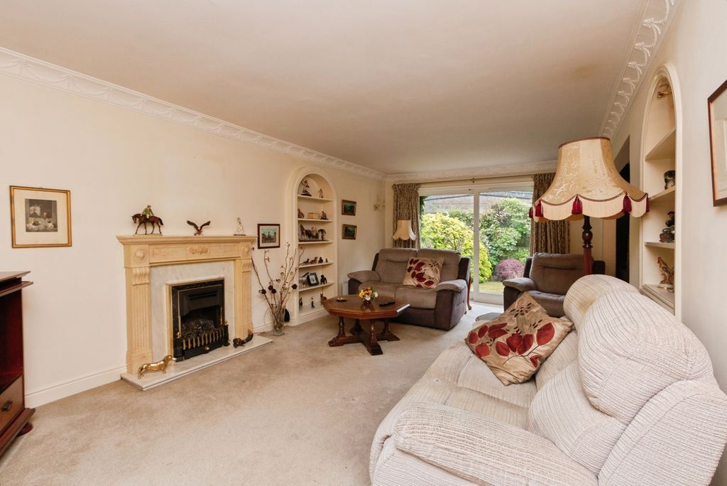 Property photo 3 of 21 Pbox-Img.Jpg