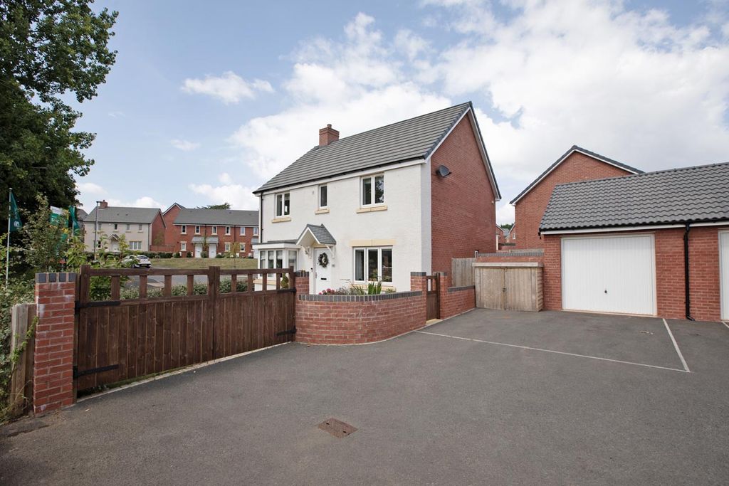 Property photo 2 of 16 Photo 16