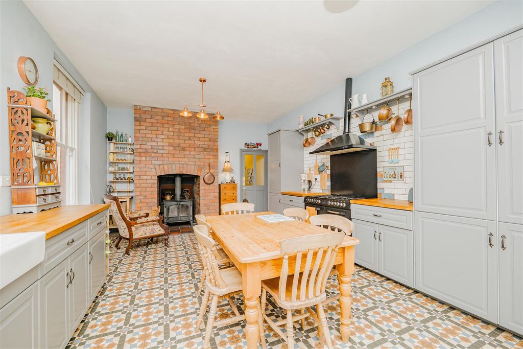 Property photo 3 of 45 P1413085.Jpg