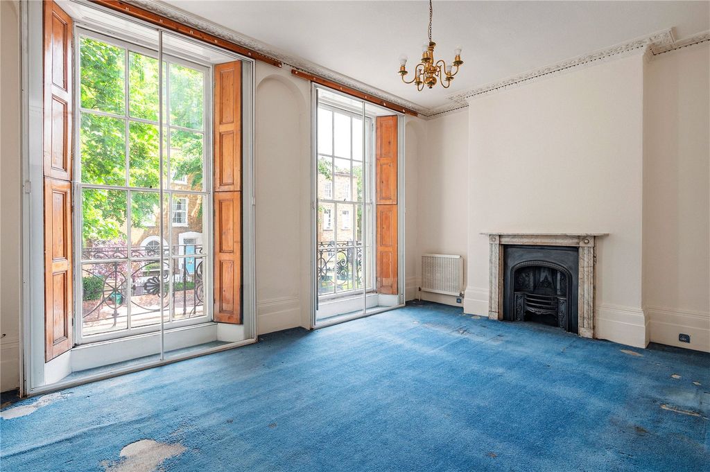 Property photo 2 of 18 Reception Room