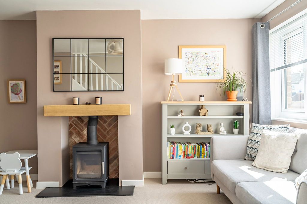 Property photo 3 of 19