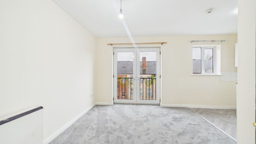 Property photo 3 of 7 1344643