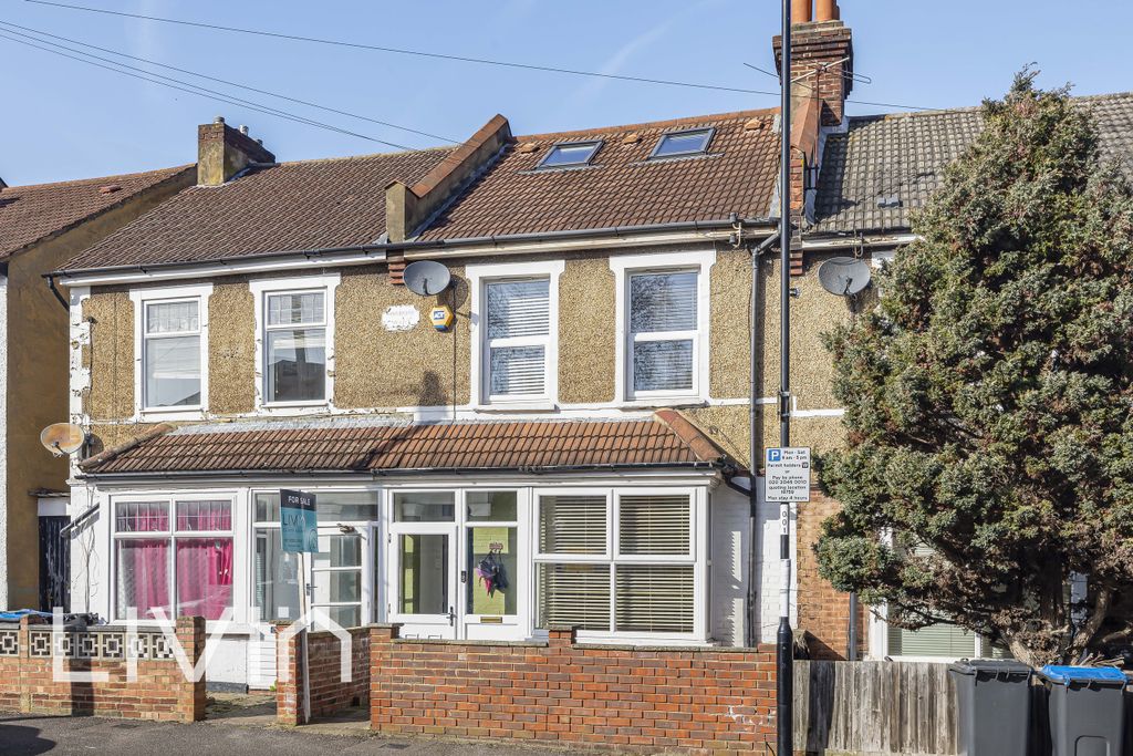 Property photo 1 of 19 025A7460