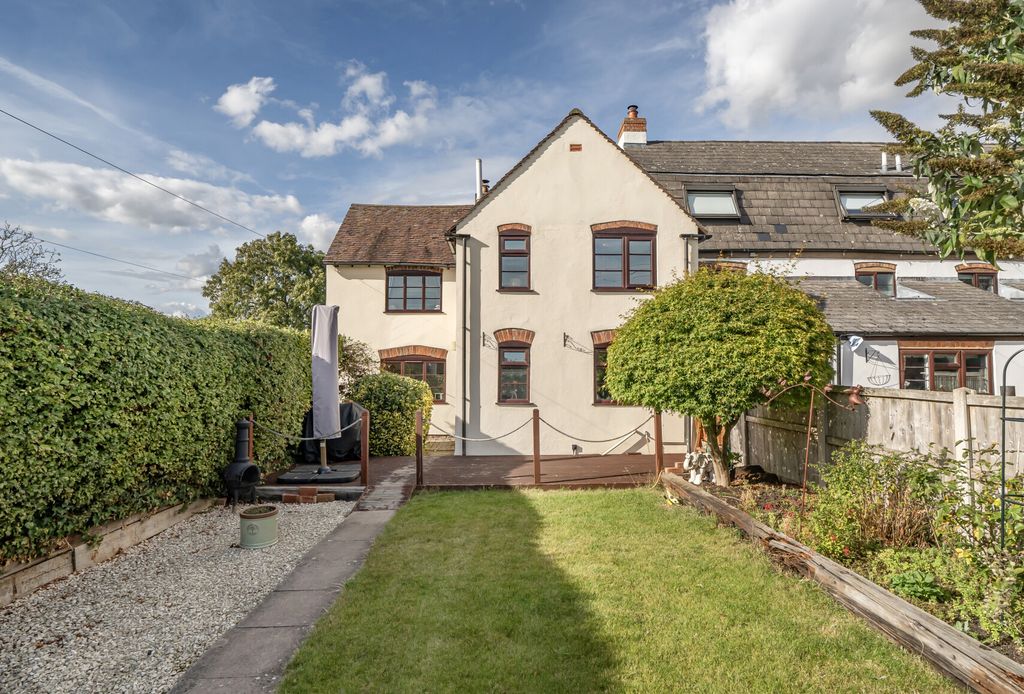 Property photo 1 of 17 1345913-18-68Bb30...