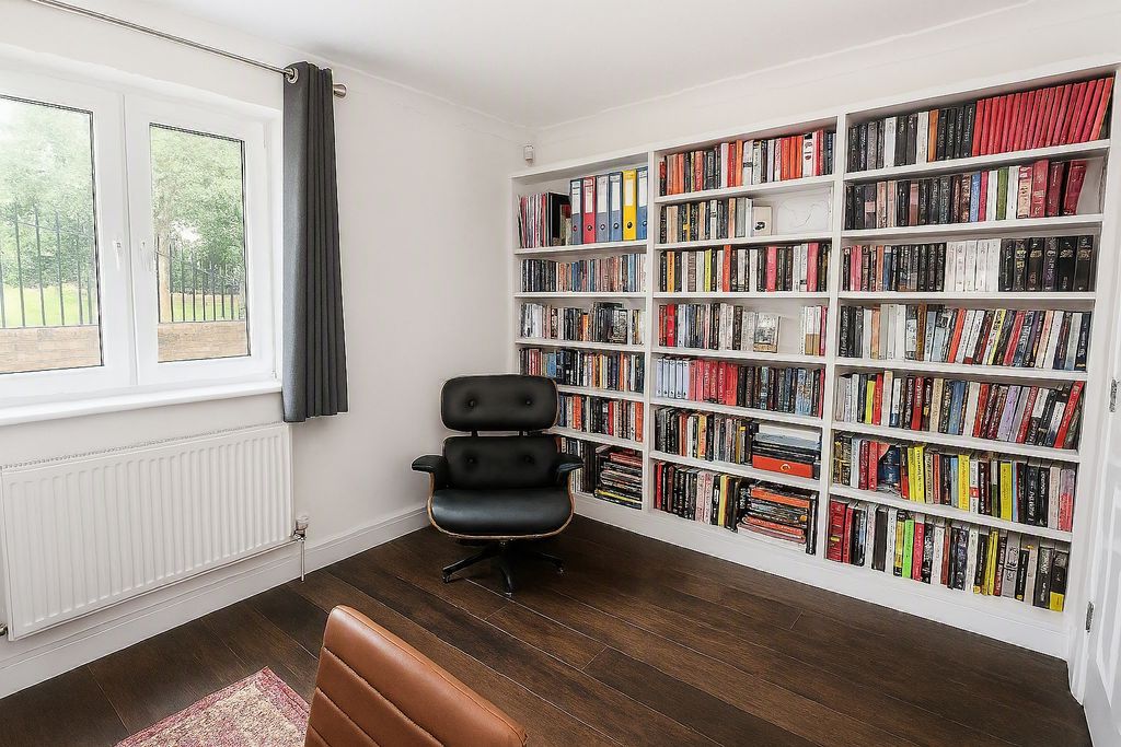 Property photo 3 of 20 Picture No. 24