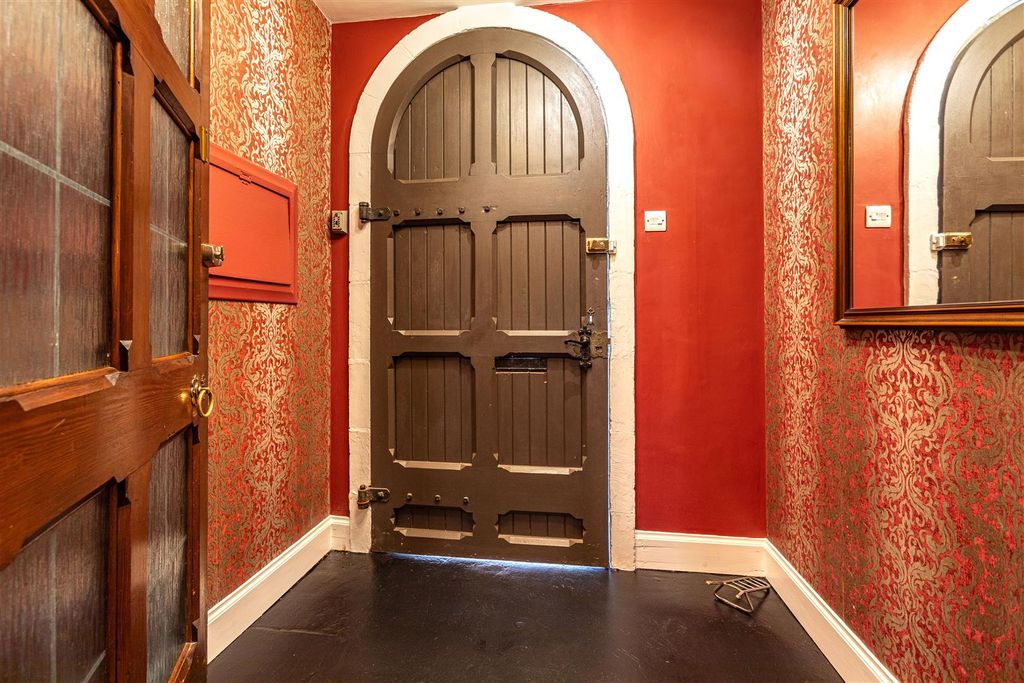 Property photo 2 of 28 3 Kirkhouse Kirkbrae 06.Jpg