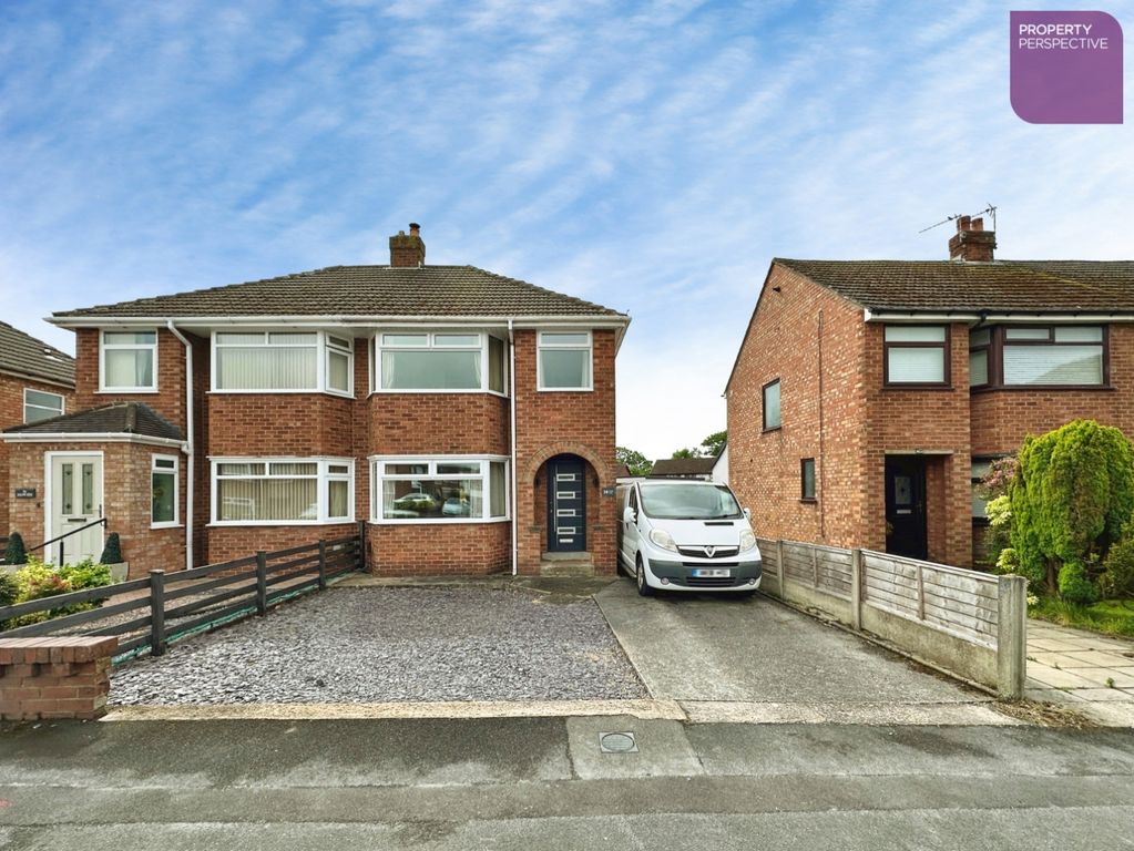 Property photo 1 of 14 External