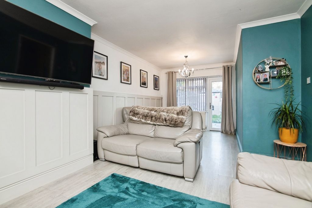 Property photo 2 of 14 Pbox-Img.Jpg