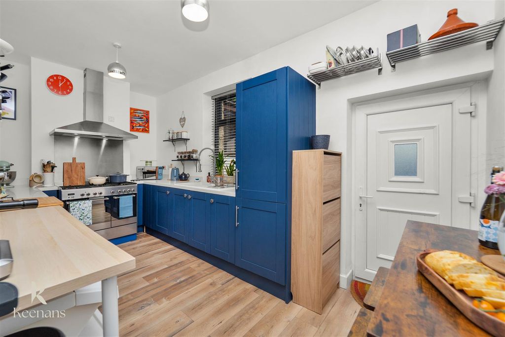 Property photo 2 of 47 2.Jpg
