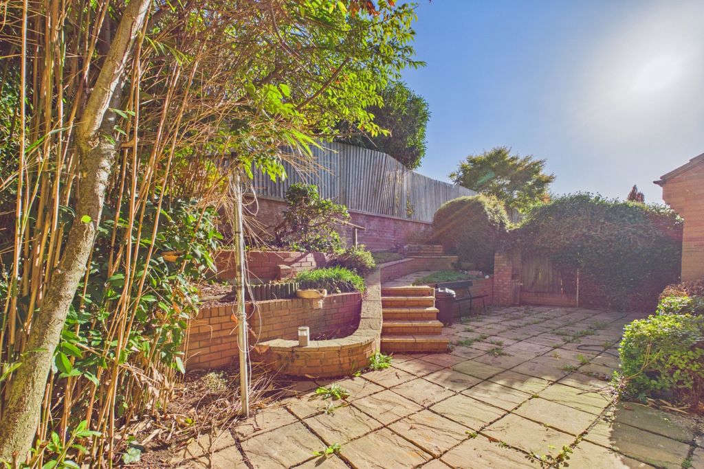 Property photo 3 of 12 Picture No. 14