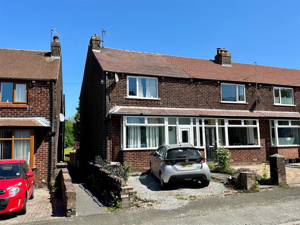 Property photo 2 of 11