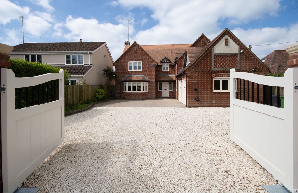 Property photo 2 of 65