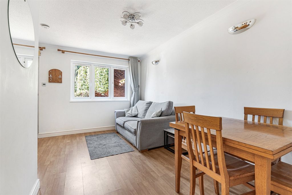 Property photo 3 of 10 Picture No. 08