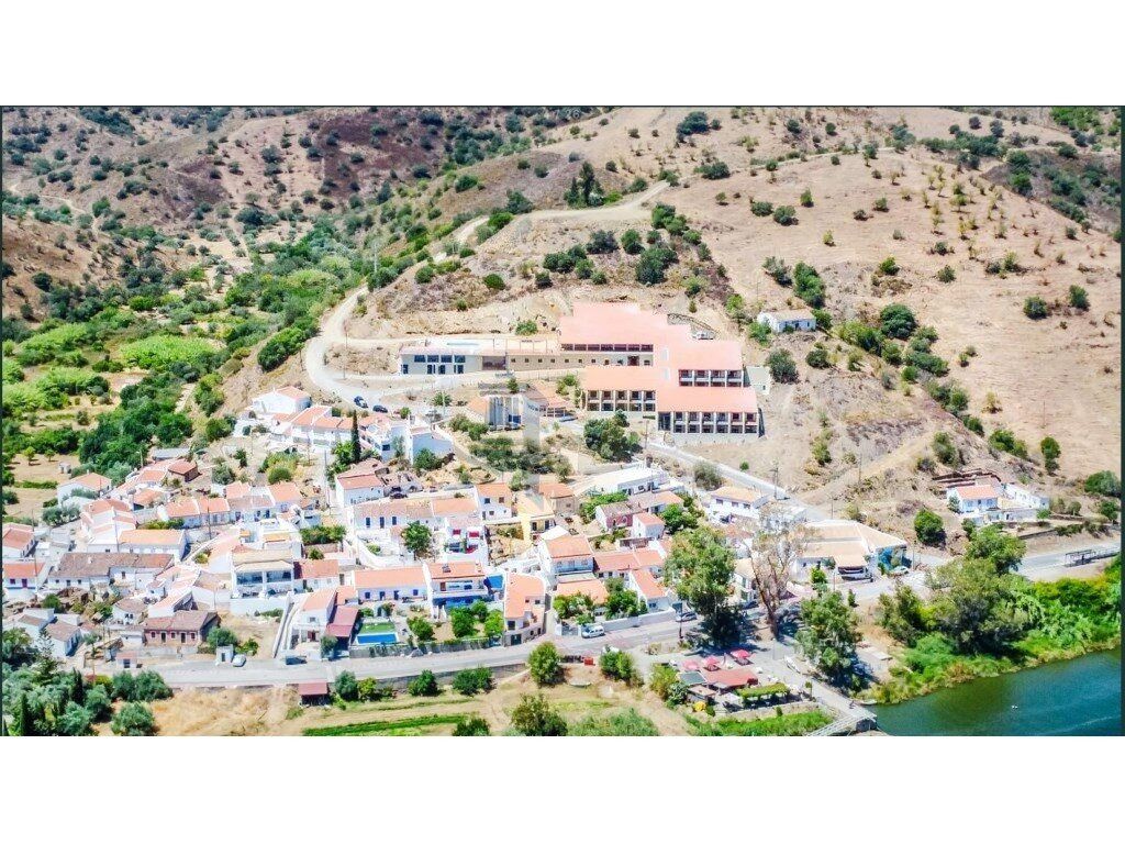 Property photo 1 of 25 Riverside Hotel In The Eastern Algarve | Excellent Investment Opportunity