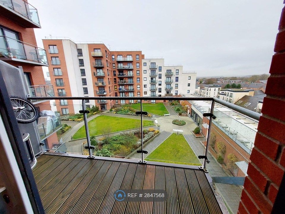 Property photo 2 of 8