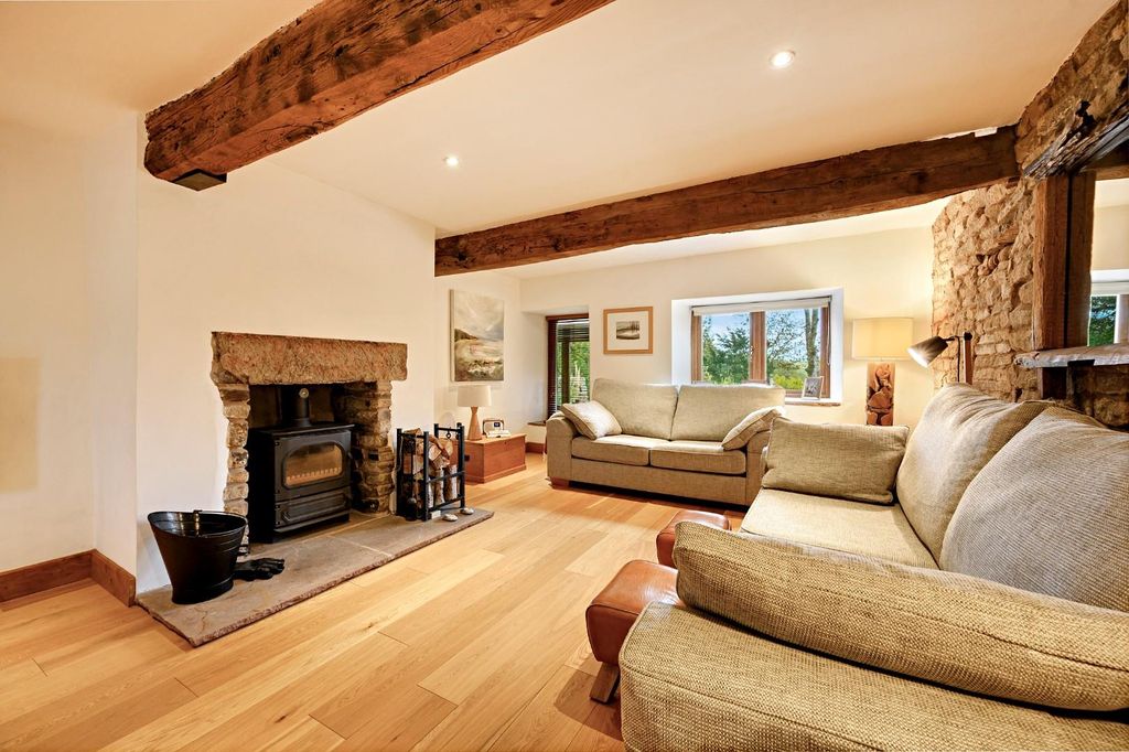 Additional image 11 of 4 bed detached house for saleHigher Whittlestone Head Farm, Whittlestone Head, Darwen BB3