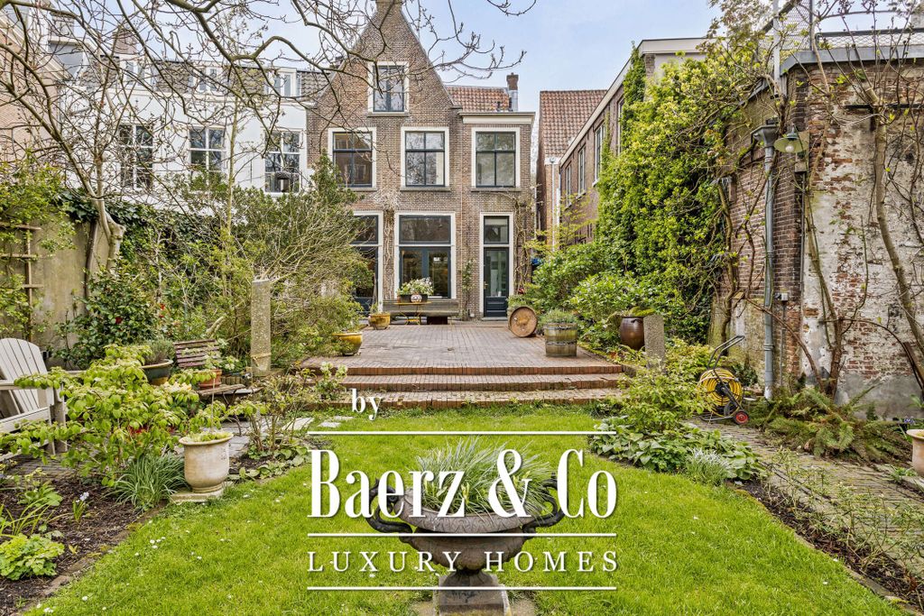 Property photo 1 of 53