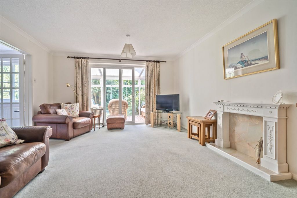 Property photo 2 of 18 Picture No. 21