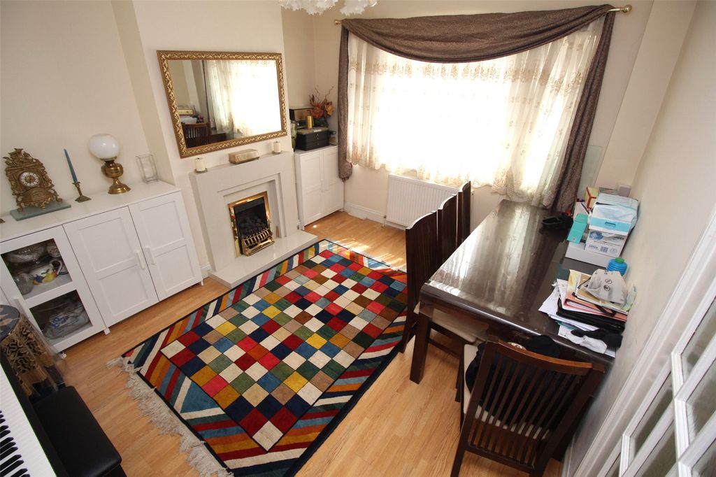 Property photo 2 of 12 Picture No. 02