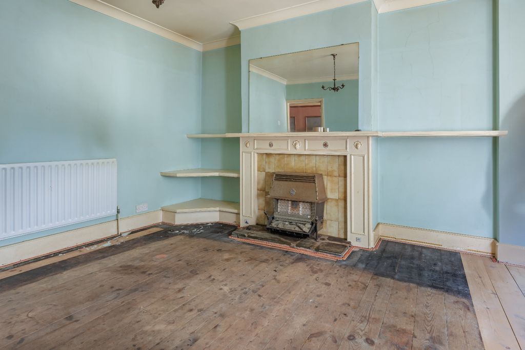 Property photo 3 of 20 5250282