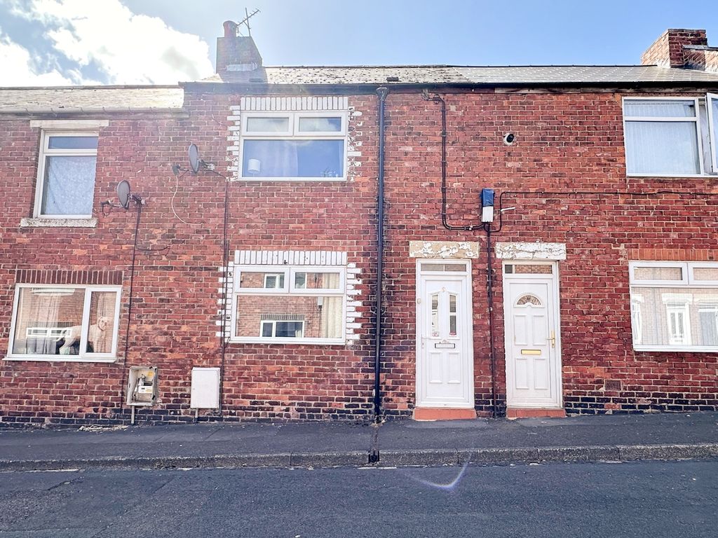 Property photo 1 of 21